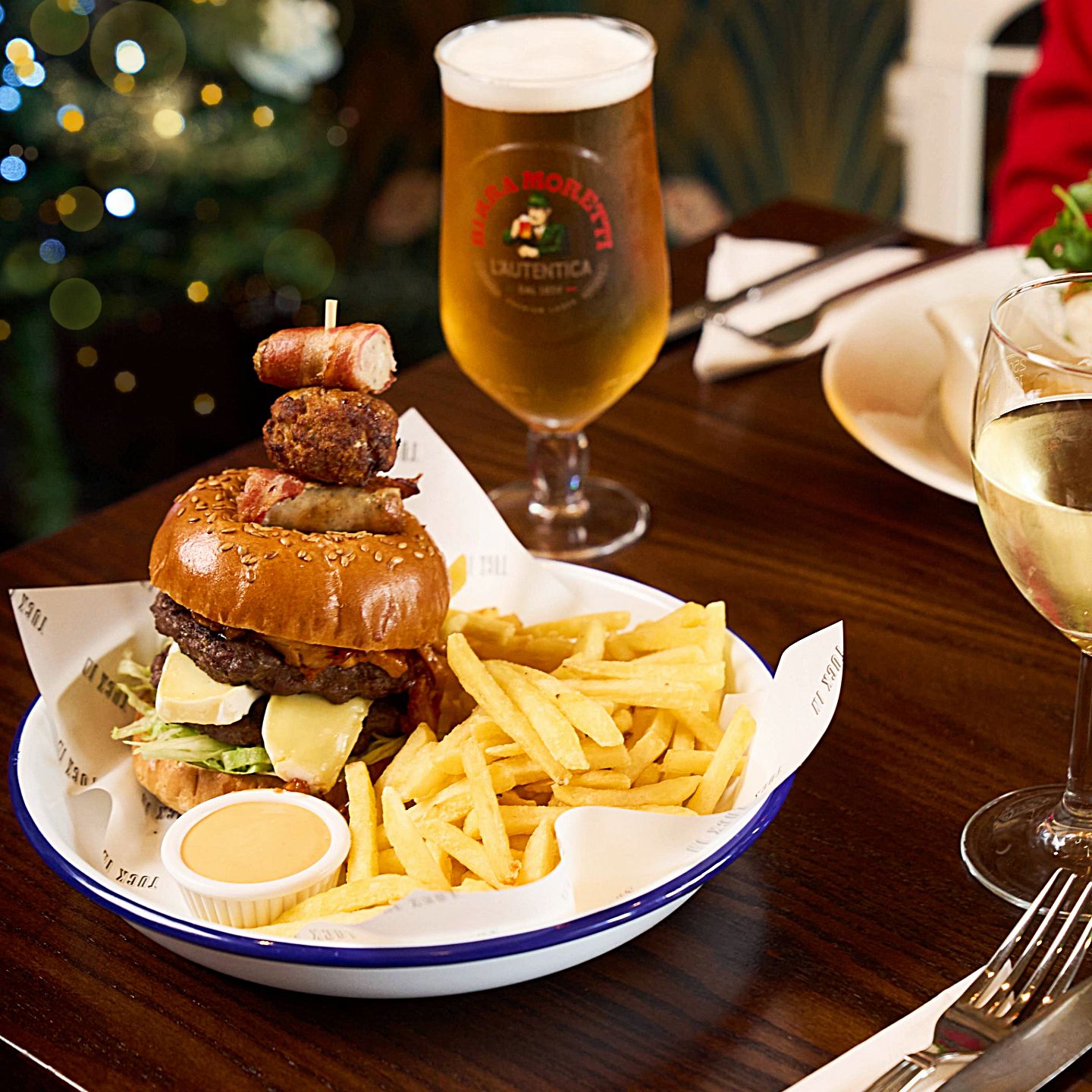 Festive Lunch & Dinner at The Huntsman Taverners Downend in Bristol